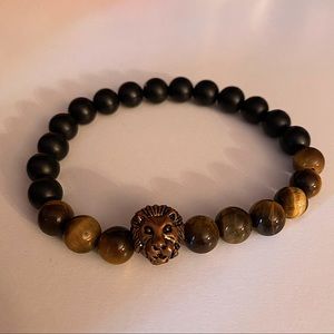 🚨LAST CHANCE: 5/$25🎉 Lion bracelet